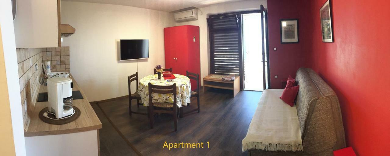 Apartment One Banjol Kültér fotó