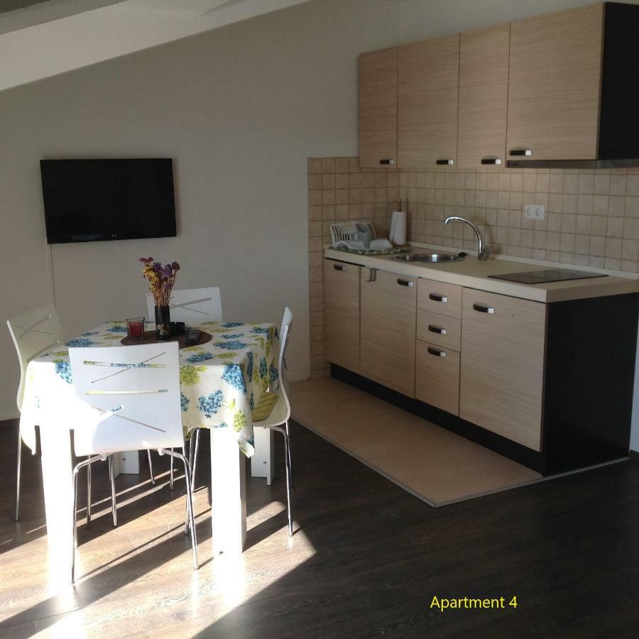 Apartment One Banjol Kültér fotó