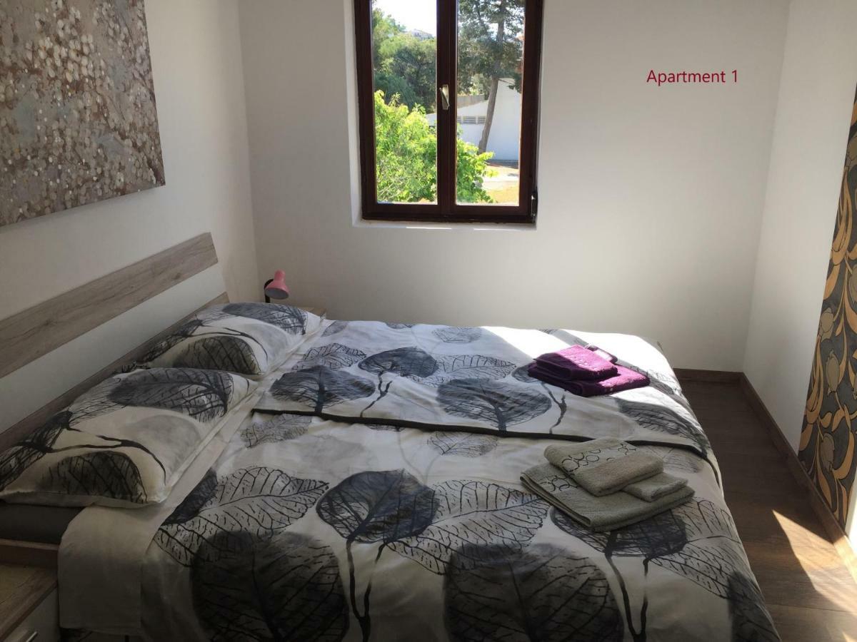 Apartment One Banjol Kültér fotó